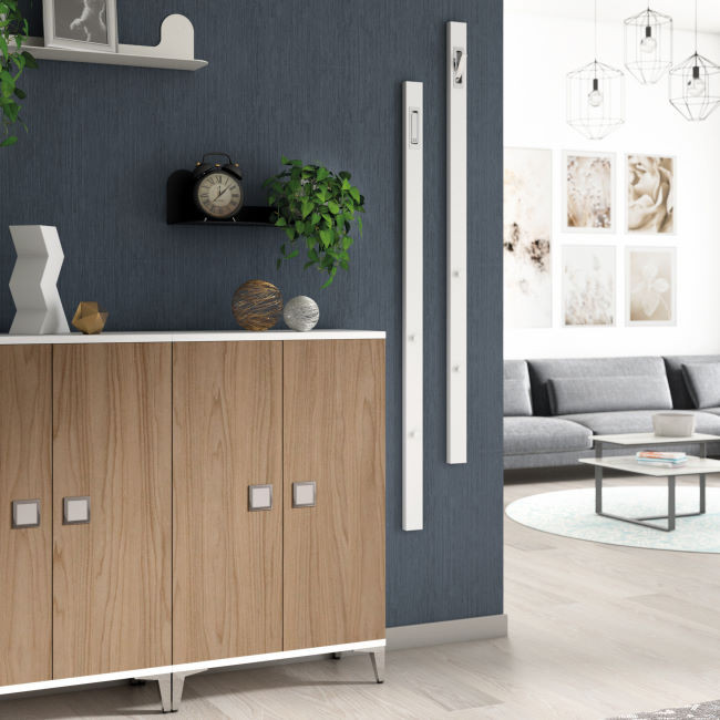 Vertical wall mounted coat rack Liola