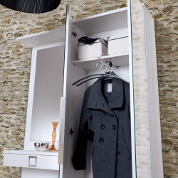 Family F09 hall furniture with cabinet - Detail of the pull-out coat rack and shelf