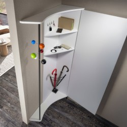 Corner storage compartment, customised with accessories