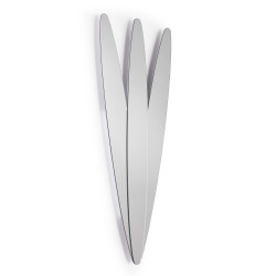 Twin is a modern decorative mirror